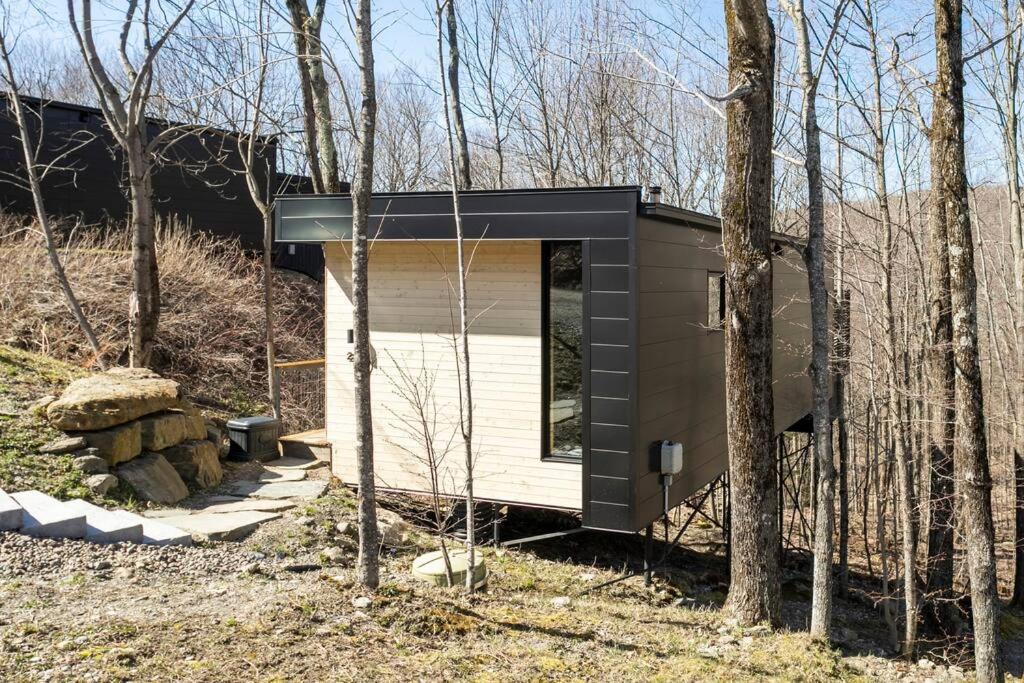 Vila Cabin Sutton 252 - En Harmonie Avec La Nature! Exteriér fotografie
