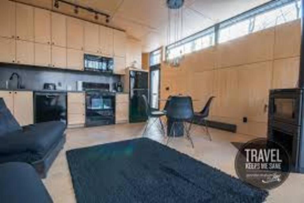 Vila Cabin Sutton 252 - En Harmonie Avec La Nature! Exteriér fotografie